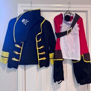 Captain Hook / Pirate Costume for Boys - Size Small (5)